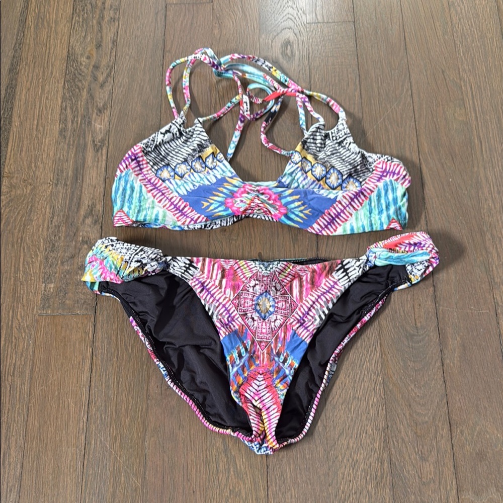 Colorful Patterned Bikini Set